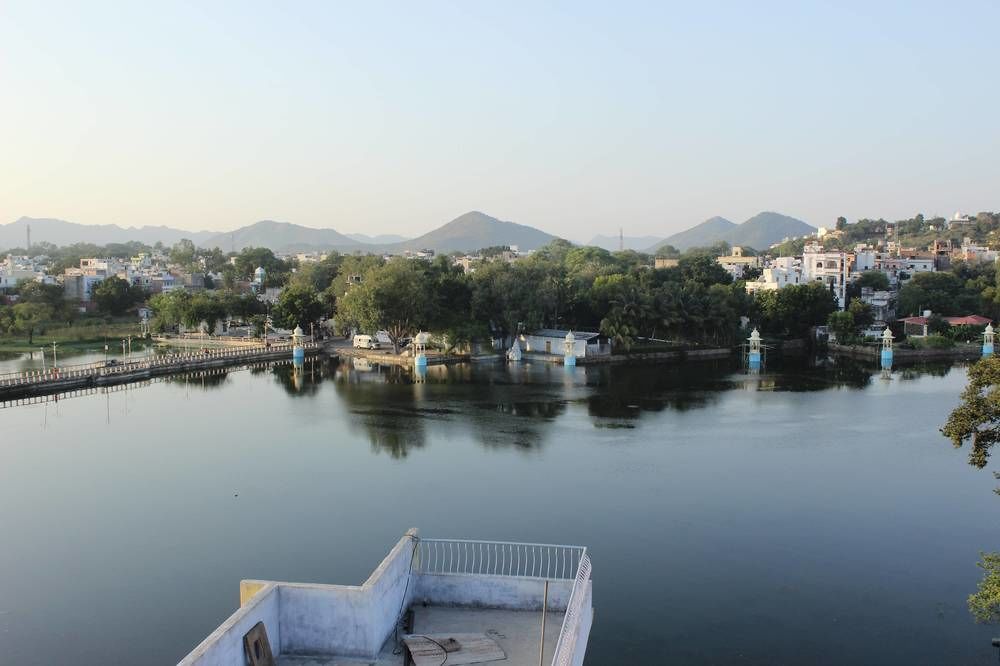 Backpacker Panda Lake Pichola Udaipur Buitenkant foto